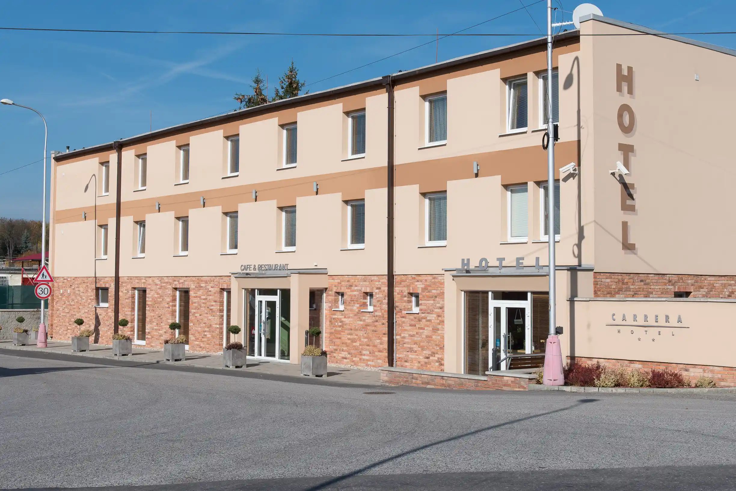 Hotel Carrera